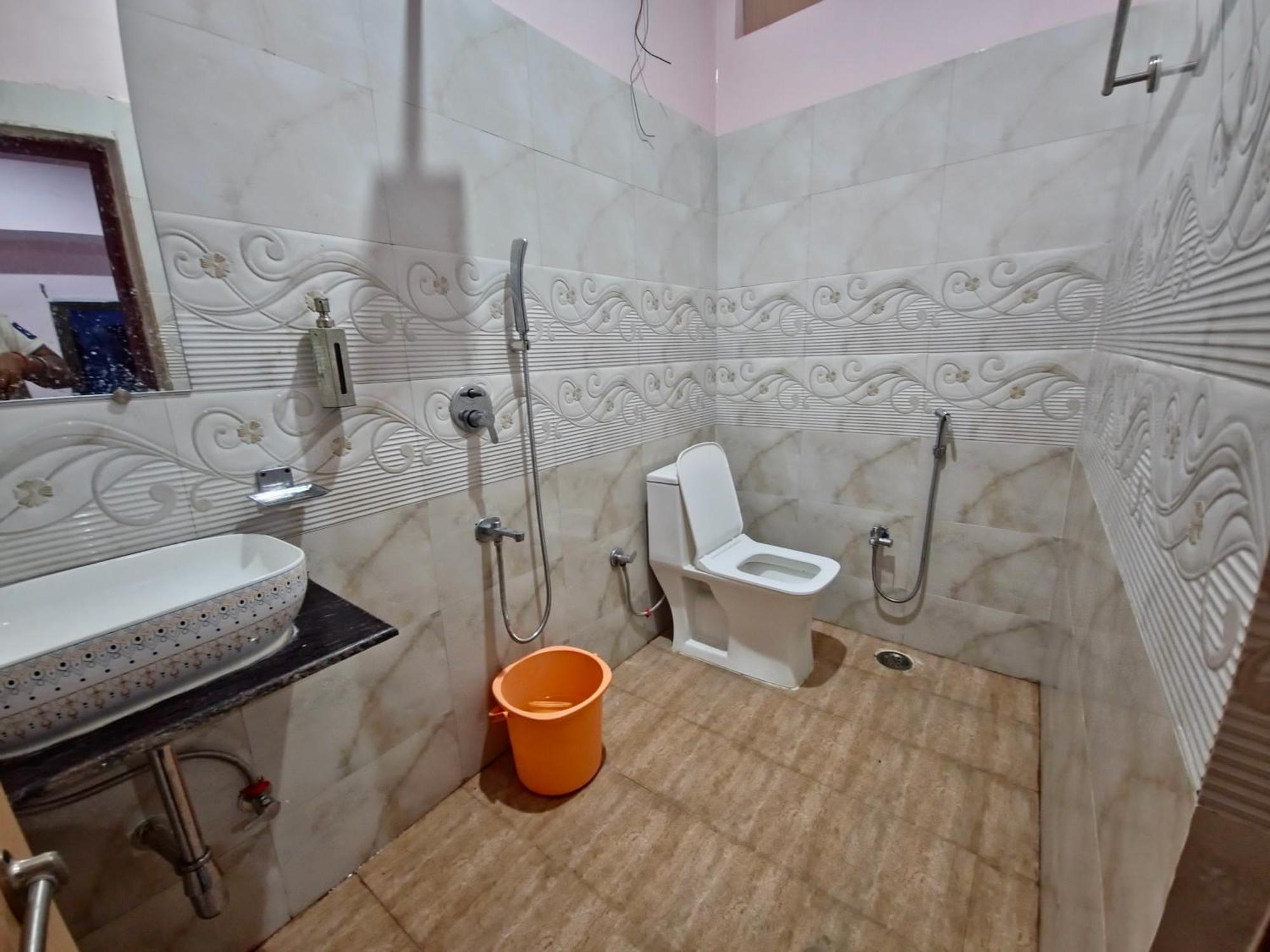 Hotel Kalika P Guest House Варанасі Екстер'єр фото